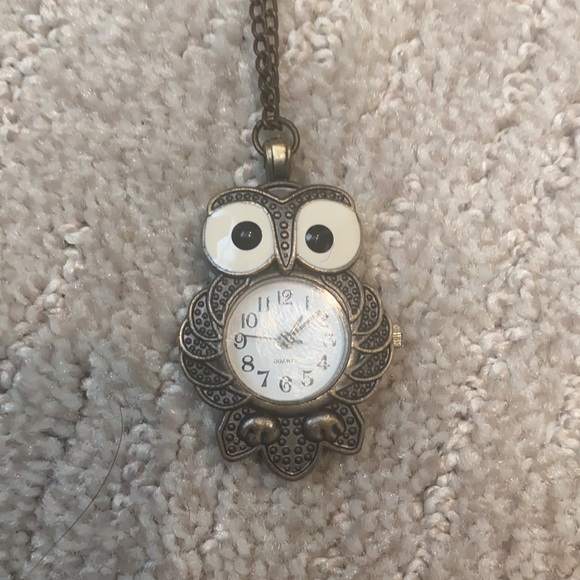 3 for $20💎Owl clock necklace - Picture 2 of 6